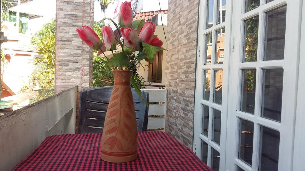 Niya Nest Homestay Kochi Εξωτερικό φωτογραφία